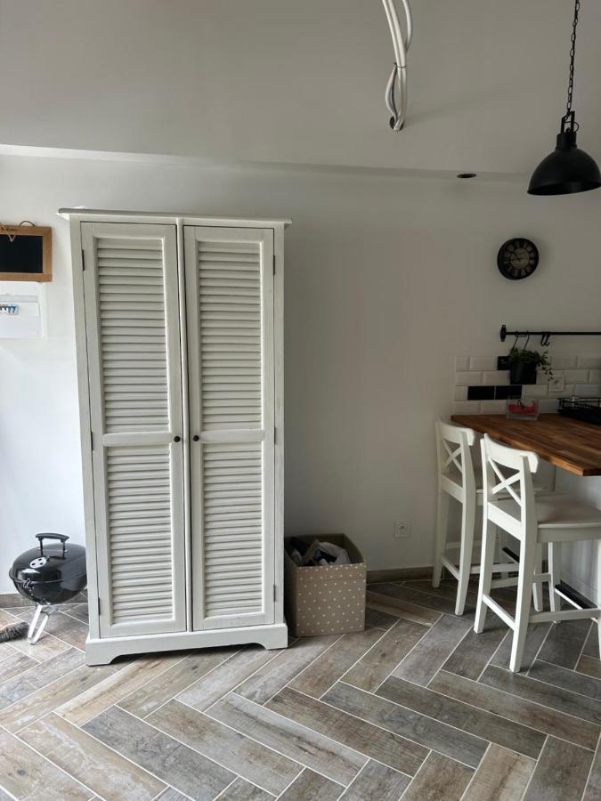 Charmant Studio Dans Villa - Jardin Privatif . La Seyne-sur-Mer Extérieur photo